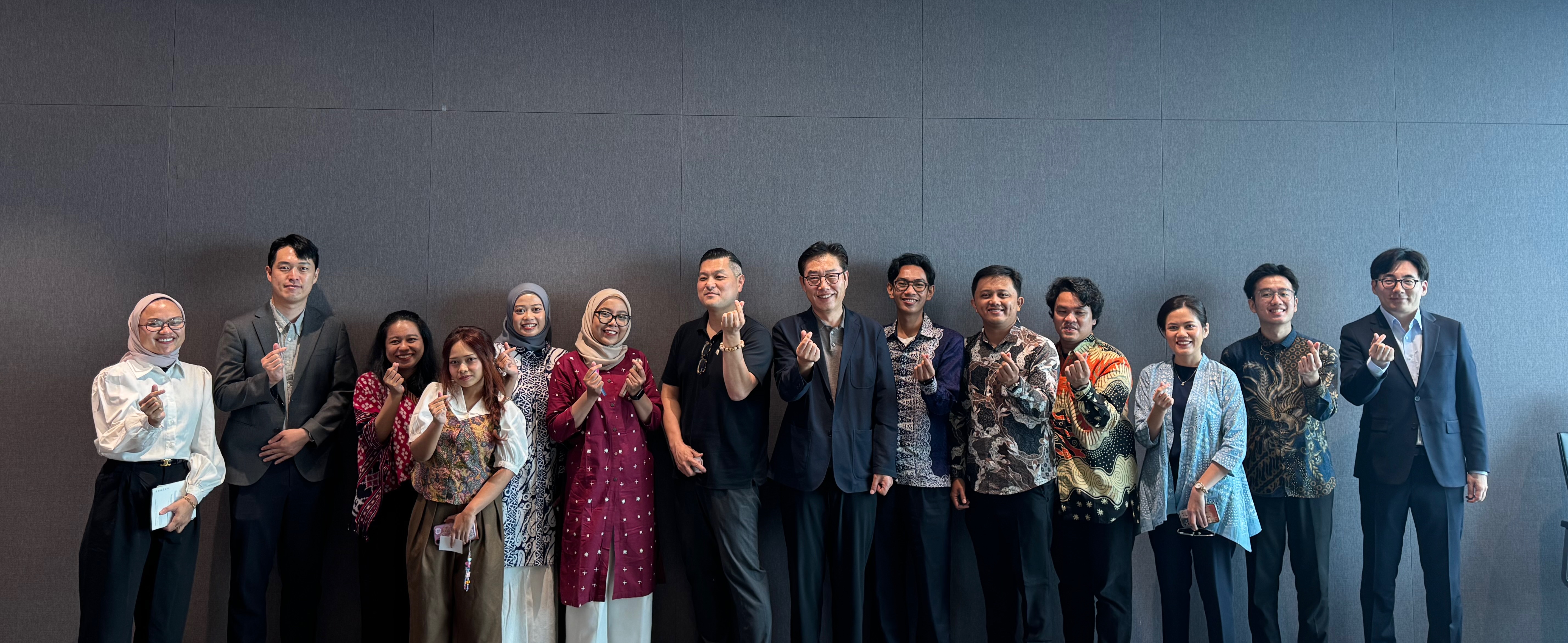 Meeting with the Indonesian Next-Generation Journalists Delegation